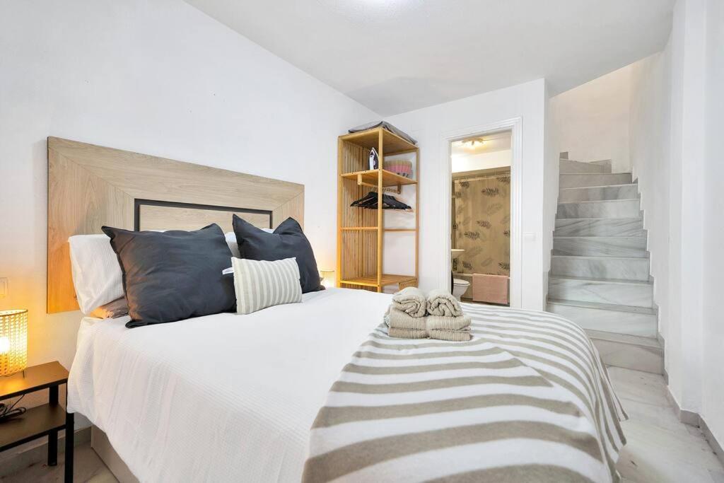 Duplex Con Vistas Al Mar, Piscina Y Gimnasio - Las Abejeras 226 에스테포나 외부 사진