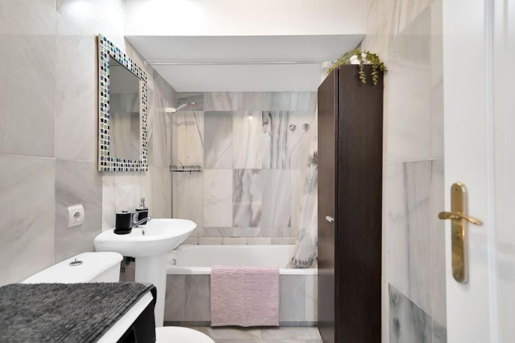 Duplex Con Vistas Al Mar, Piscina Y Gimnasio - Las Abejeras 226 에스테포나 외부 사진